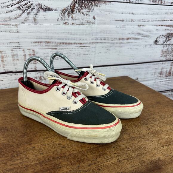 Womens VTG 80s VANS USA Made Red White Blue Canvas Lace Up Sneakers Stamp Sz 6.5 - Picture 1 of 10